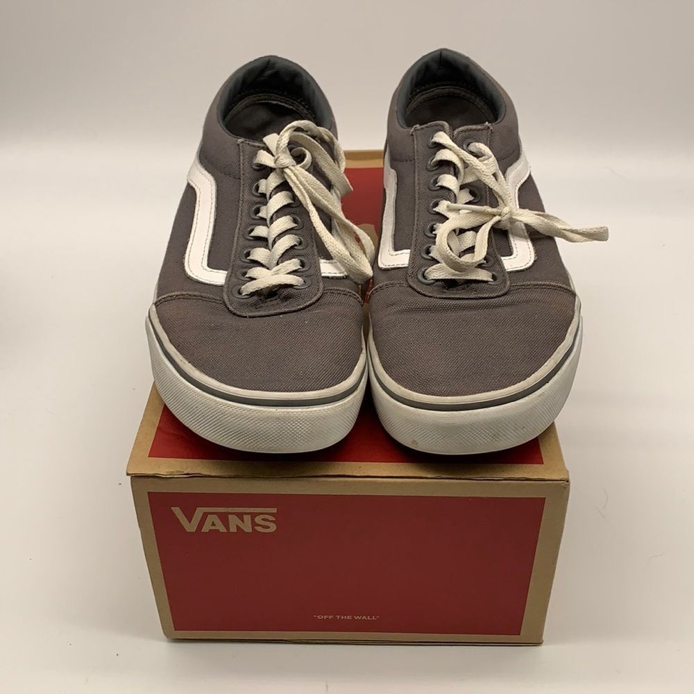 Van's Ward Canvas Lace up Tennis Shoe
